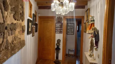Chalet en venta en Junto Ayuntamiento, Torrecaballeros de 870.000 €