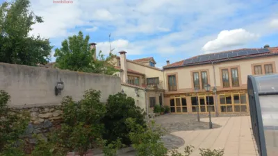 Chalet en venta en Junto Ayuntamiento, Torrecaballeros de 870.000 €