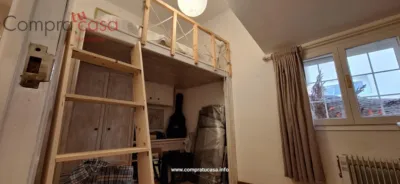 Piso en alquiler en Travesía del Patín, Plaza Mayor-San Agustín (Segovia Capital) de 2.200 €<span>/mes</span>