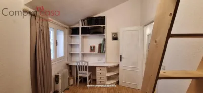 Piso en alquiler en Travesía del Patín, Plaza Mayor-San Agustín (Segovia Capital) de 2.200 €<span>/mes</span>