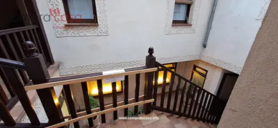 Piso en alquiler en Travesía del Patín, Plaza Mayor-San Agustín (Segovia Capital) de 2.200 €<span>/mes</span>