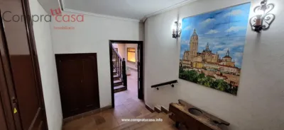 Piso en alquiler en Travesía del Patín, Plaza Mayor-San Agustín (Segovia Capital) de 2.200 €<span>/mes</span>