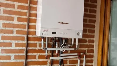 Piso en alquiler en Avenida de la Vía Roma, cerca de Calle de San Gabriel, Vía Romana (Segovia Capital) de 1.200 €<span>/mes</span>