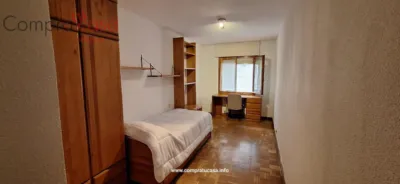 Piso en alquiler en Avenida de la Vía Roma, cerca de Calle de San Gabriel, Vía Romana (Segovia Capital) de 1.200 €<span>/mes</span>