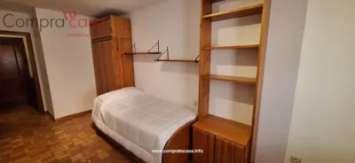 Piso en alquiler en Avenida de la Vía Roma, cerca de Calle de San Gabriel, Vía Romana (Segovia Capital) de 1.200 €<span>/mes</span>