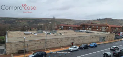 Piso en alquiler en Avenida de la Vía Roma, cerca de Calle de San Gabriel, Vía Romana (Segovia Capital) de 1.200 €<span>/mes</span>