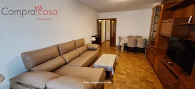 Piso en alquiler en Avenida de la Vía Roma, cerca de Calle de San Gabriel, Vía Romana (Segovia Capital) de 1.200 €<span>/mes</span>