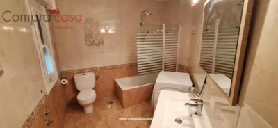 Piso en alquiler en Calle de José Zorrilla, cerca de Calle del Rancho, José Zorrilla-Padre Claret (Segovia Capital) de 900 €<span>/mes</span>