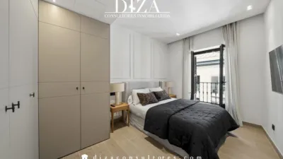 Apartment on Calle Corredera Baja de San Pablo photo 13