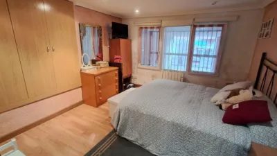 Apartment on Villalón Street photo 9