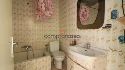 Piso en venta en Calle de Villajoyosa, Los Ángeles (Distrito Villaverde. Madrid Capital) de 190.000 €