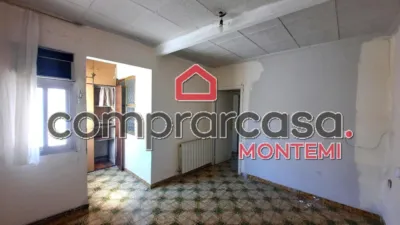 Piso en venta en Calle de Villajoyosa, Los Ángeles (Distrito Villaverde. Madrid Capital) de 190.000 €