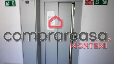 Piso en venta en Calle de Villajoyosa, Los Ángeles (Distrito Villaverde. Madrid Capital) de 190.000 €