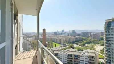 Apartment on Passeig del Taulat photo 8