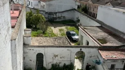 Chalet en venta en Calle de Clara Campoamor, 28, cerca de Calle de Severo Ochoa, Centro (Tomares) de 600.000 €