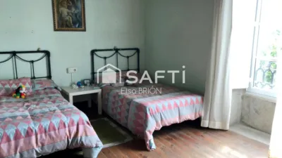 Casa adosada en venta en A Xurisdicion, A Xurisdicion (Outes) de 180.000 €