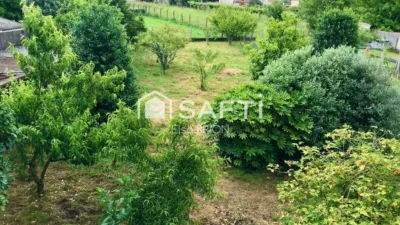 Casa adosada en venta en A Xurisdicion, A Xurisdicion (Outes) de 180.000 €