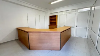 Local comercial en venta en Rúa de Santa Uxía de Ribeira, 2 - Més