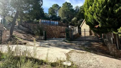 Terreno en venta en Calle del Nacimiento del Rio Mundo - Vista 4