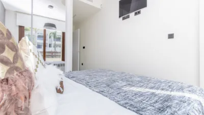 Bungalow for sale in Calpe Street photo 13
