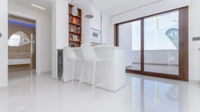 Bungalow for sale in Calpe Street photo 7