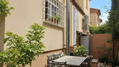 Semi-detached house on Carrer de Belgica photo 37