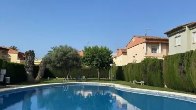 Semi-detached house on Carrer de Belgica photo 91