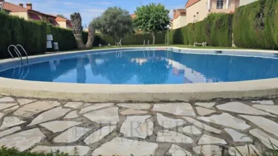 Semi-detached house on Carrer de Belgica photo 96