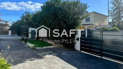 Single-family home in Empuriabrava photo 3