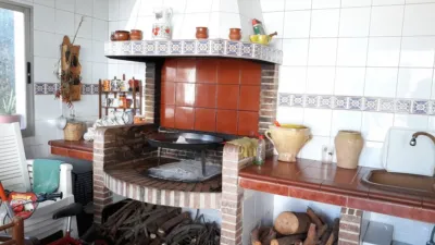 Chalet on Calle Rio Alberche photo 18