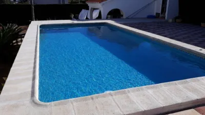 Chalet on Calle Rio Alberche photo 2