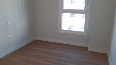 Piso en alquiler en Calle Venecia, Barrio Alto (San Juan de Aznalfarache) de 995 €<span>/mes</span>