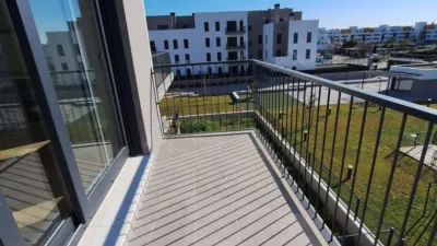 Piso en alquiler en Calle Venecia, Barrio Alto (San Juan de Aznalfarache) de 995 €<span>/mes</span>