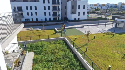 Piso en alquiler en Calle Venecia, Barrio Alto (San Juan de Aznalfarache) de 995 €<span>/mes</span>