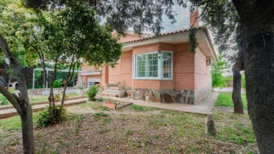 Chalet in Eurovillas photo 3