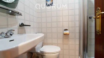 Piso en venta en Calle de Blas de Otero, cerca de Calle de Francesc Maciá, Doneperiaga-Deustuibarra (San Pedro-La Ribera) (Distrito Deustu. Bilbao) de 438.000 €