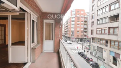 Apartment on Calle de Rodríguez Arias photo 12