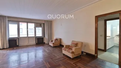 Apartment on Calle de Rodríguez Arias photo 3