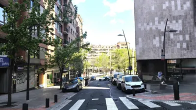 Apartment on Pedro Martínez Artola Street photo 33
