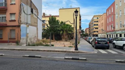Terreno en venta en Avinguda de Burjasot, 236, cerca de Calle de Salvador Tuset Tuset, Benicalap (Distrito Benicalap. València Capital) de 375.000 €