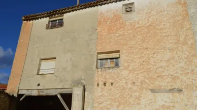 Casa adosada en venta en Cuesta del Campillo, Santa Cruz de La Zarza de 65.000 €
