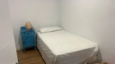 Ático en alquiler en Calle Fernando IV, Los Remedios (Distrito Los Remedios. Sevilla Capital) de 900 €<span>/mes</span>