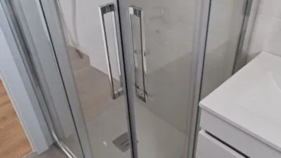 Ático en alquiler en Calle Fernando IV, Los Remedios (Distrito Los Remedios. Sevilla Capital) de 900 €<span>/mes</span>