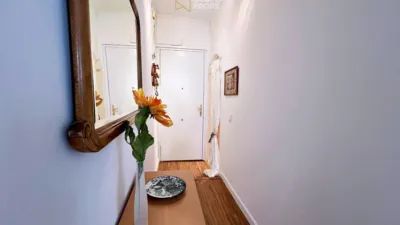 Apartamento en alquiler en Calle del Salitre, cerca de Calle de San Cosme y San Damián - Imagen 2