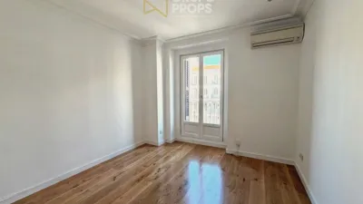 Piso en alquiler en Calle de Sagasta - Imagen 8