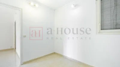 Piso en venta en Carrer de Larrard, La Salut (Distrito Gràcia. Barcelona Capital) de 325.000 €