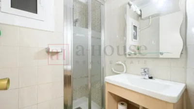 Piso en venta en Carrer de Larrard, La Salut (Distrito Gràcia. Barcelona Capital) de 325.000 €