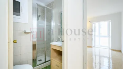 Piso en venta en Carrer de Larrard, La Salut (Distrito Gràcia. Barcelona Capital) de 325.000 €