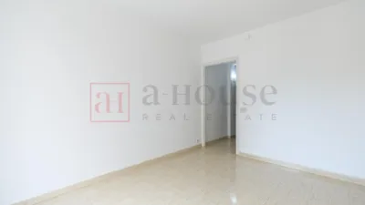 Piso en venta en Carrer de Larrard, La Salut (Distrito Gràcia. Barcelona Capital) de 325.000 €