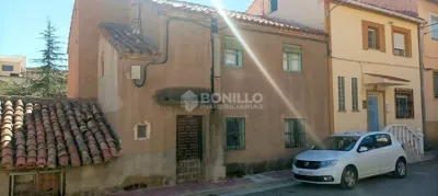 Finca rústica en venta en Calle del Cabezuelo, Utrillas de 58.000 €